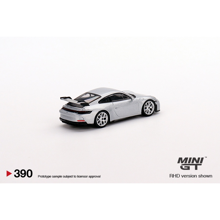 mini-gt-no-390-porsche-911-992-gt3-gt-silver-metallic