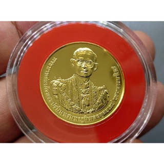 เหรียญ ทองคำขัดเงา แท้ 💯% ที่ระลึก พระราชพิธีถวายพระเพลิงพระบรมศพ ร9 พร้อมใบเซอร์ #พระเพลิงพระศพ #รัชกาลที่9 #พระราชทาน