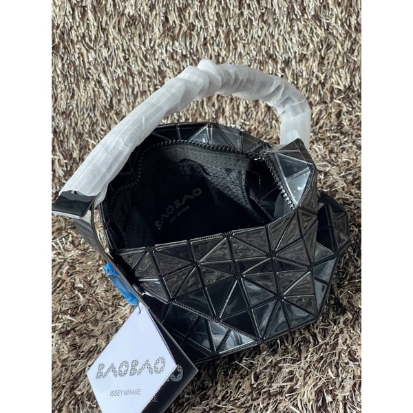 bao-bao-issey-miyake-prism-top-handle-tote