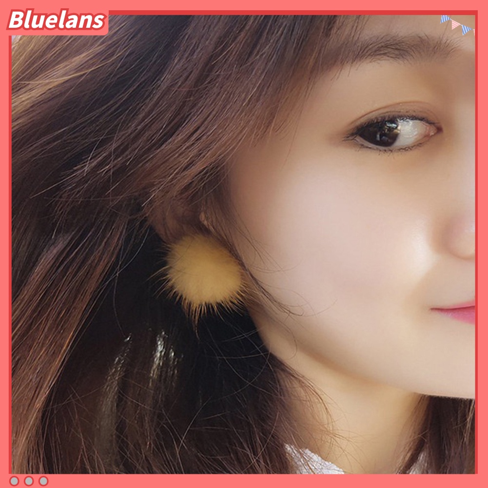 bluelans-ต่างหูสตั๊ด-ประดับขนปุย-แฟชั่นสําหรับผู้หญิง