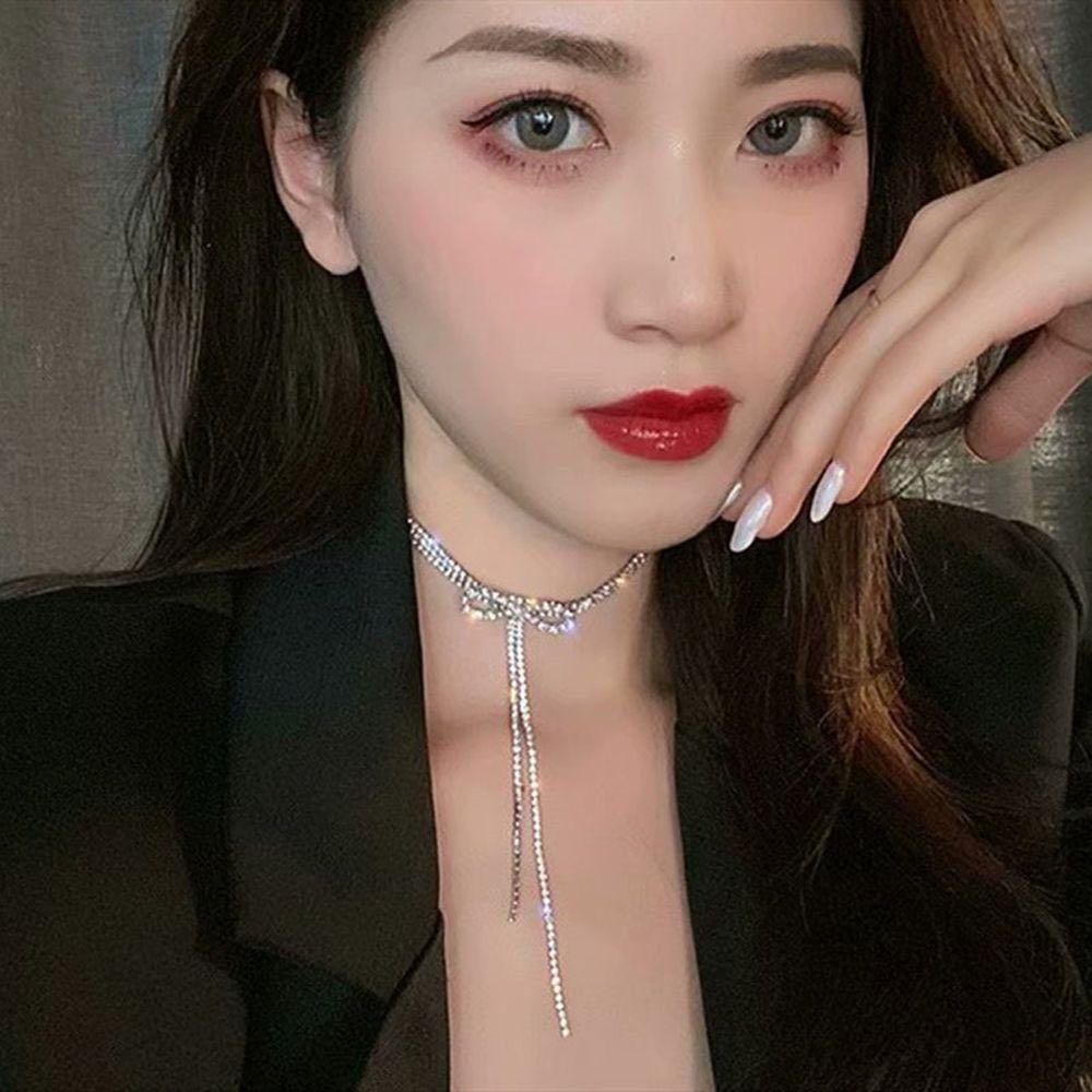 พร้อมส่ง-กรุงเทพฯ-choker-สร้อยคอแฟชั่น-สร้อยคอแบบติดคอ-ฝังเพชรประดับโบว์-เครื่องประดับสําหรับสตรี-โช้คเกอร์เพชร