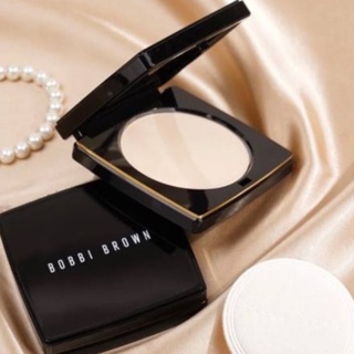 Bobbi Brown Sheer Finish Pressed Powder 10g.