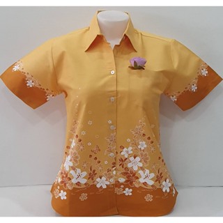 เสื้อเชิ๊ตไม่อัดกาวสีเหลืองทองลายดอกปีบ หญิง