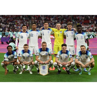โปสเตอร์ทีมชาติอังกฤษ England ฟุตบอลโลก 2022 Qatar กาตาร์ Poster โปสเตอร์ขนาดใหญ่ วินเทจ มินิมอล วินเทจ ตกแต่งผนัง