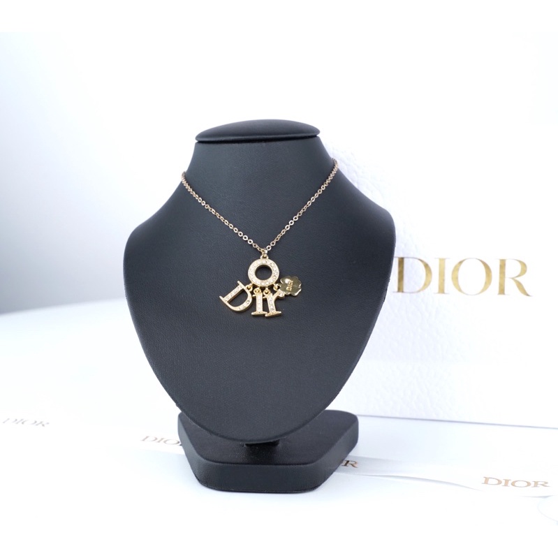 แท้-สร้อย-dior-จี้ชาร์มห้อยสวยมาก-รุ่นฮิต-หายาก-ขายเทๆ-ใส่สวยๆ