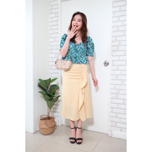 dressypพร้อมส่ง-รหัสh84-ชุดเซ็ทเสื้อ-กระโปรง-ใส่เที่ยวคาเฟ่-ใส่ทำงาน
