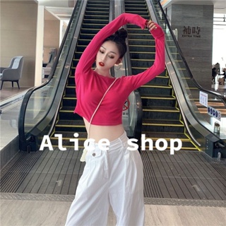 Alice  เสื้อครอป เสื้อยืดแขนยาวผู้หญิง สไตล์เกาหลี 2022 ใหม่  ทันสมัย fashion Stylish Unique AS2211222 36Z230909