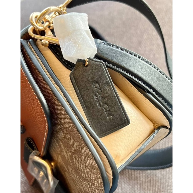 new-arrival-ใหม่ล่าสุด-ก่อนใคร-ยังไม่เข้าไทย-coach-morgan-shoulder-bag