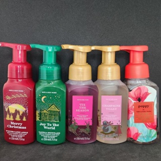 ภาพขนาดย่อของสินค้าสบู่โฟมล้างมือ Bath and body works foaming hand soap 259 ml. มีกลิ่นให้เลือก