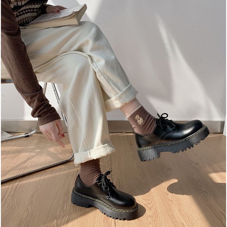 ภาพสินค้า(พร้อมส่งจากไทย) ใส่สวยมาก รองเท้าคัทชูหนังสีดำ พื้นสูงประมาณ 4.2 ซม. รุ่น SRS จากร้าน walkin.shoe บน Shopee ภาพที่ 8