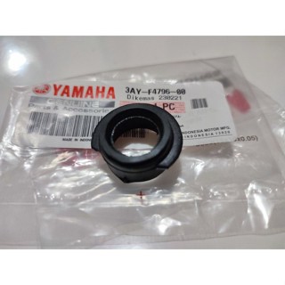 ฝาครอบยางล็อคที่นั่งด้านหลัง 3AY-F4796-00 Vega R F1ZR DHICKA_PART