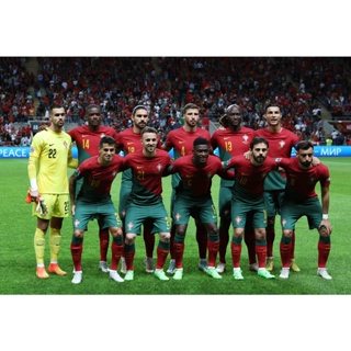 โปสเตอร์ทีมชาติโปรตุเกส Portugal ฟุตบอลโลก 2022 Qatar กาตาร์ Poster โปสเตอร์ขนาดใหญ่ วินเทจ มินิมอล วินเทจ ตกแต่งผนัง