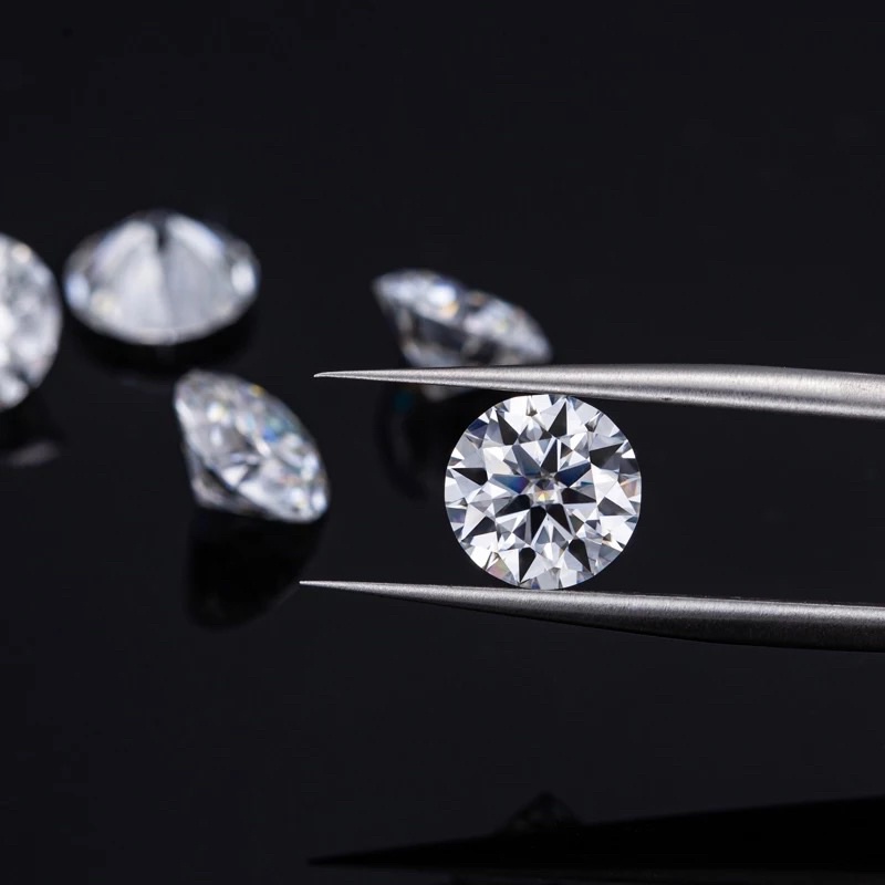 เพชรโมอีส-โมซาไนท์-moissanite-2กะรัต-8mm