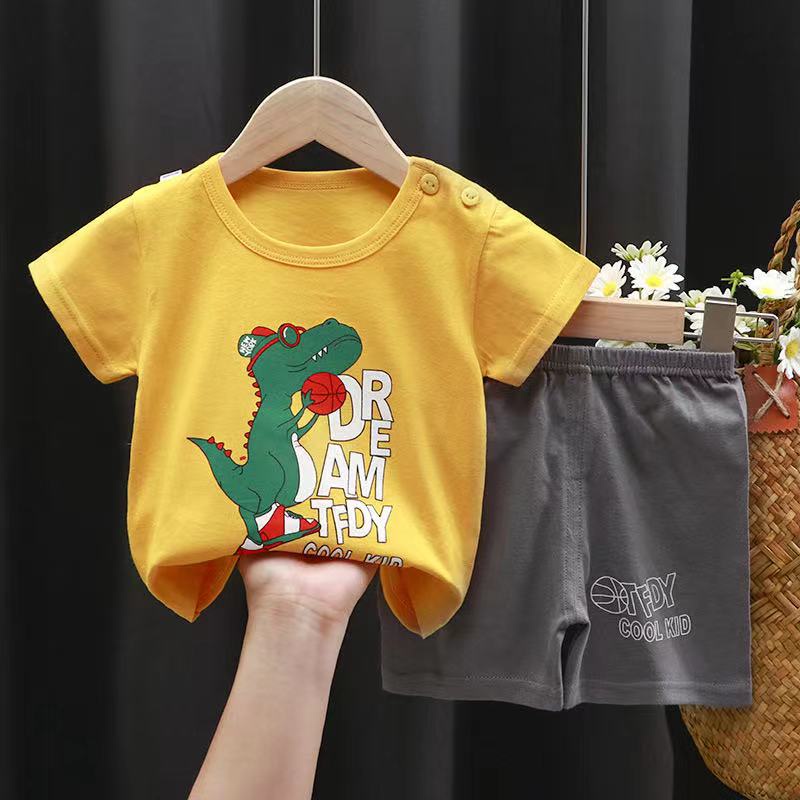 ภาพหน้าปกสินค้าBabyonline(Y089)A5ชุดเสื้อกางเกงพิมพ์ลายการ์ตูนสำหรับเด็ก6เดือนถึง4ปีลาย จากร้าน babyonlineth บน Shopee