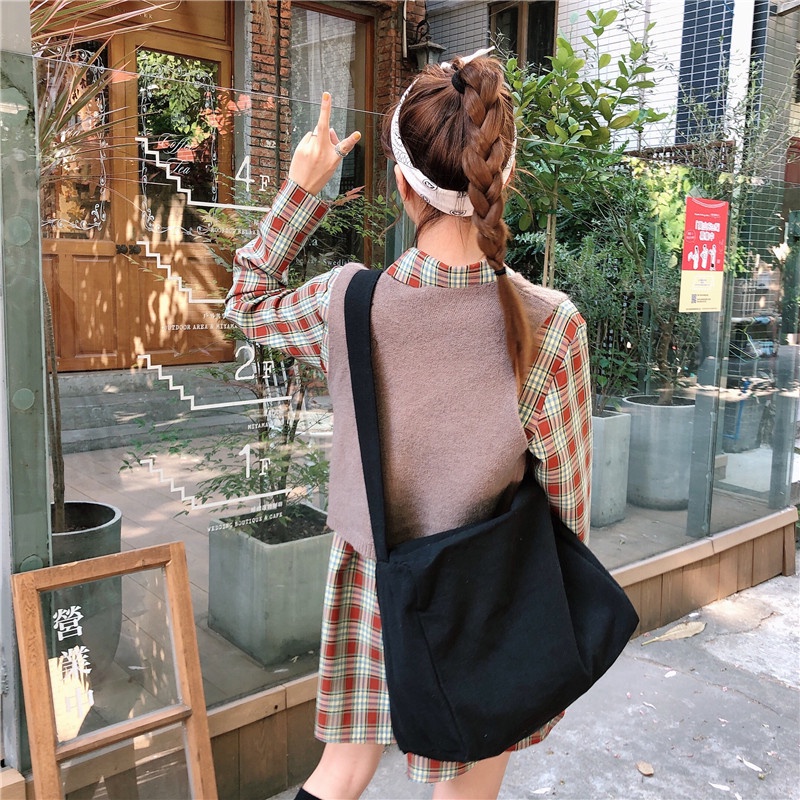 messenger-bag-minimal-กระเป๋าผ้าแคนวาส-แบบสะพายไหล่-พร้อมส่ง