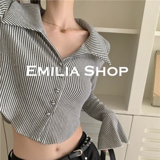 EMILIA SHOPเสื้อ เสื้อครอปเ2022 ใหม่S111011