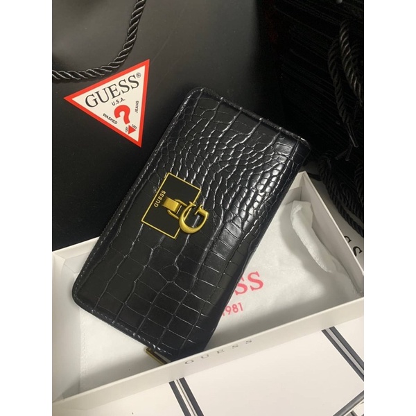 ลดราคาguess-long-wallet