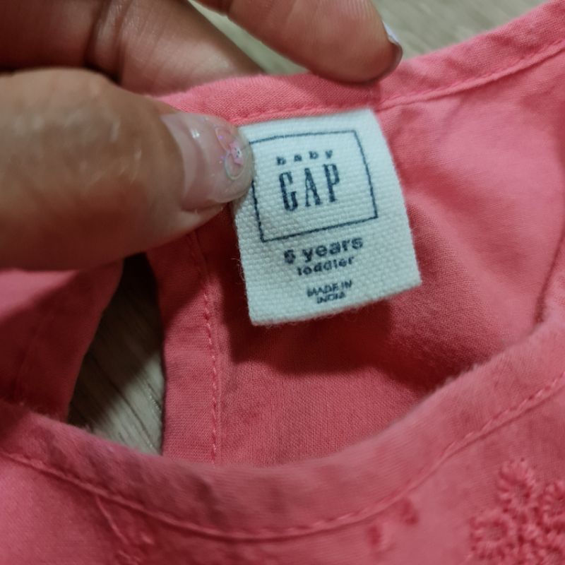gap-เสื้อเด็กผู้หญิง-เสื้อเด็กแขนระบาย-เสื้อสีชมพู-ไซส์-5-yr