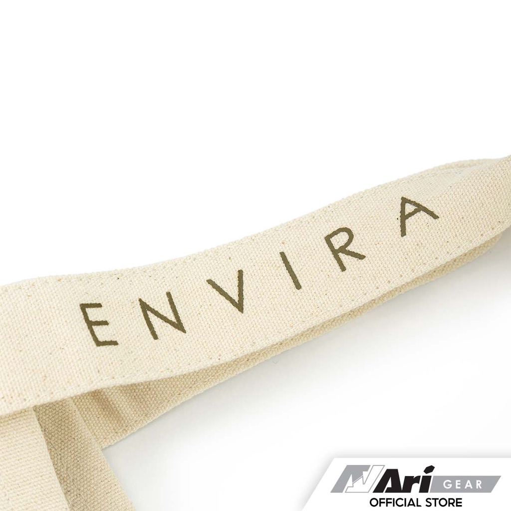 ari-envira-tote-bag-raw-white-cedar-green-กระเป๋าผ้าอาริ-เอ็นวีรา-สีครีม