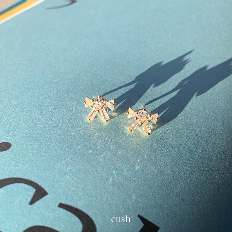 cush-th-trixie-stud-earrings