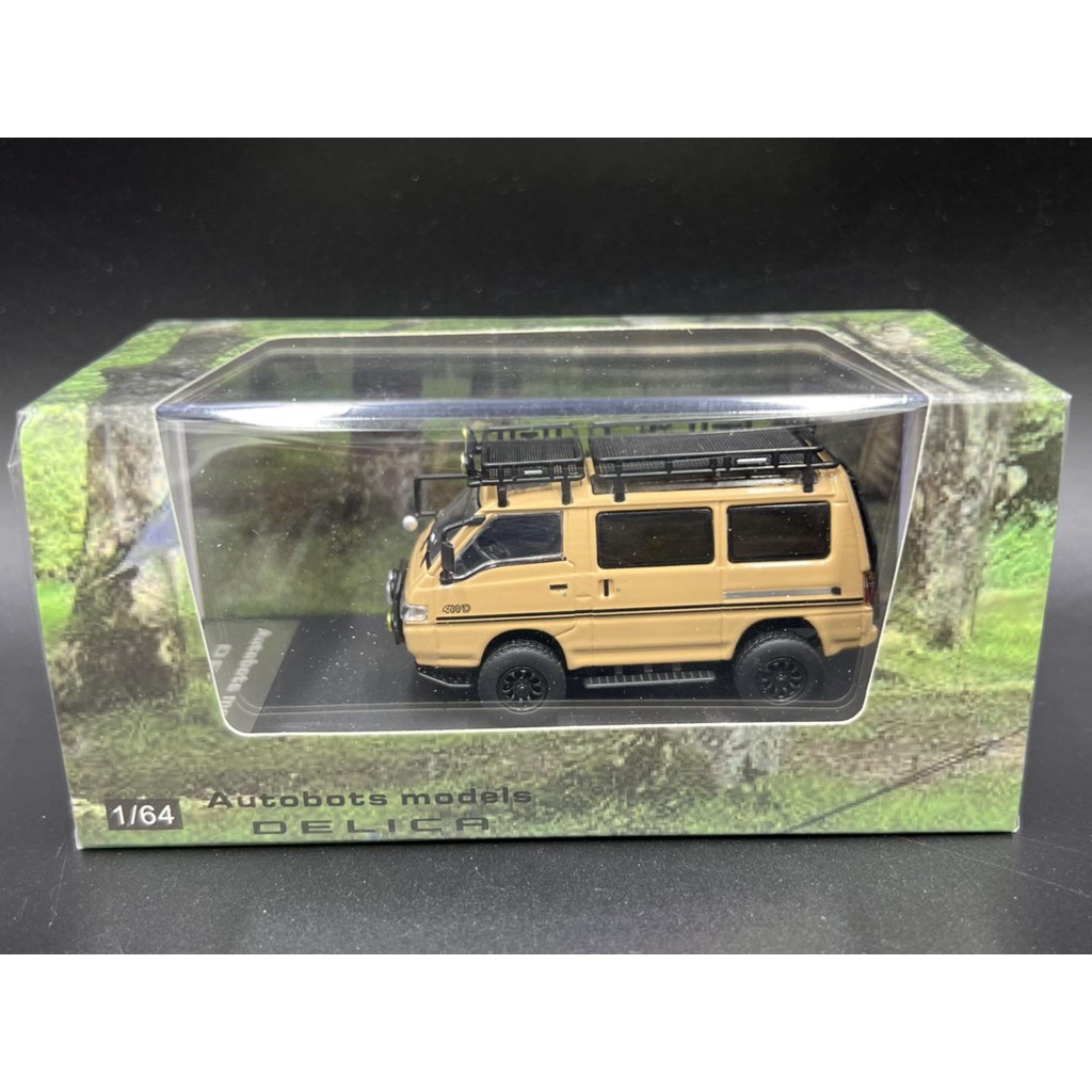 autobots-1-64-delica-star-wagon-van-4x4-desert-yellow