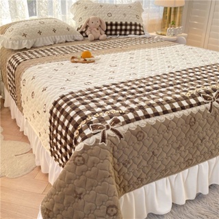 🥨ผ้าคลุมเตียง ผ้าปูเตียง ชุดผ้าปูที่นอน ขนแกะปะการัง เตียงผ้าห่มครอบคลุมผ้าฝ้าย อุ่นสบายมาก มีลายเยอะๆให้เลือก 6ฟุต