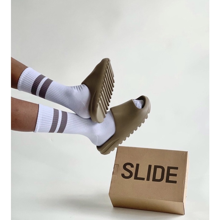 ภาพหน้าปกสินค้ารองเท้า Yeezy Slide " Pure " "Resin"" Core " จากร้าน vqzvoh0dcg บน Shopee