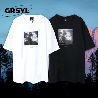 GRSYL Urthe - เสื้อยืด รุ่น The Cloudy Dark Sky เสื้อยืดพิมพ์ลายเสื้อยืดเเฟชั่น เสื้อยืดผ้าคอตตอล