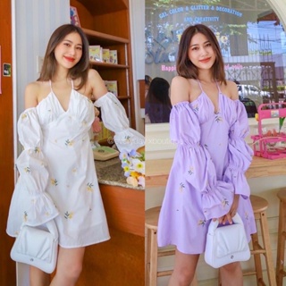 🤍new in💜 daisy dress🌼 (530฿ฟรีส่ง) มินิเดรสปักลายดอกไม้ ทรงเปิดไหล่ ผูกคล้องคอ สำหรับรุ่นนี้มีซับใน glamclothes