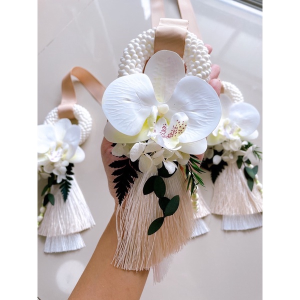 มาลัยบ่าวสาว-มาลัยมงคลสมรส-minimal-ธีมงานครีม-เขียว-ขาว-ราคาต่อคู่-ได้ทั้งบ่าวสาว