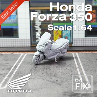 Model Honda Forza 350 1:64 ทำสีรองพื้นขาว