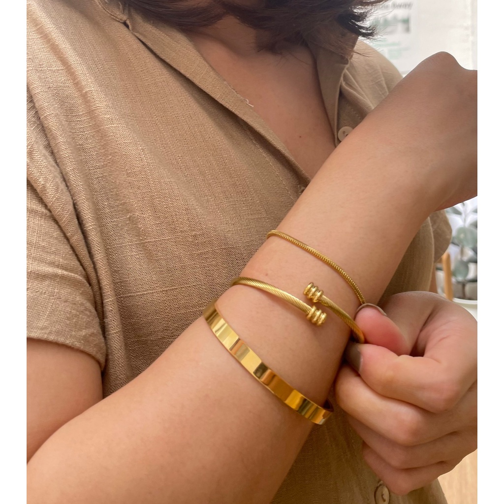 18k-gold-plated-gold-plated-cuff-bracelet-gold-bangle-cable-metal-cuff-กำไลข้อมือ