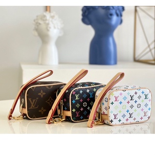 พรี​ ราคา3600 Lv Louis Vuitton Spring in the City M81399 หนังแท้ คลัทช์ กระเป๋าเครื่องสำอาง