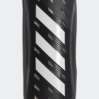 ภาพขนาดย่อของภาพหน้าปกสินค้าadidas FOOTBALL/SOCCER สนับแข้ง Tiro Club GI6387 จากร้าน adidas บน Shopee