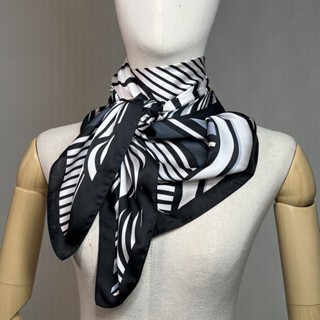 GSP ผ้าพันคอพิมพ์ลาย SILK SATIN SCARF (PP1WDG)