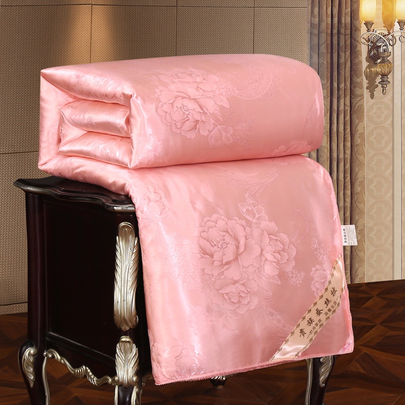 silk-duvet-ผ้าห่มผ้าแพร-7ฟุต-200-230ซม-ไส้ใยไหม-นุ่ม-เย็นห่มสบาย