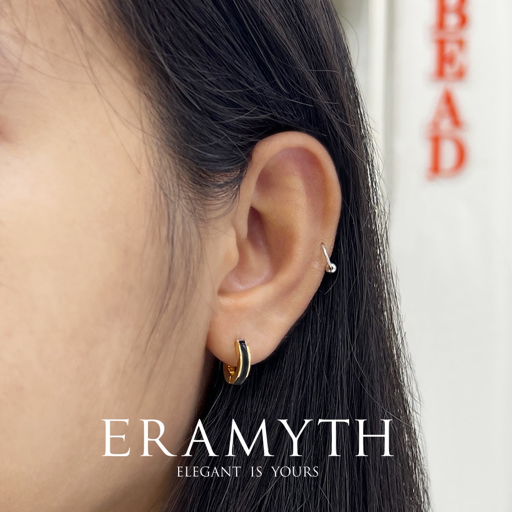 eramyth-jewelry-ต่างหูห่วง-ดีไซน์ลงสี-enamel-ดำ-เงินแท้-92-5-13mm-em-0061-สินค้ามาตรฐานส่งออก