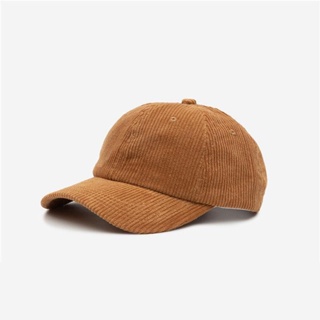ภาพขนาดย่อของภาพหน้าปกสินค้าหมวกบัคเก็ต แฟชั่น หมวกลูกฟูก หมวกกำมะหยี่ จากร้าน napasin1999 บน Shopee ภาพที่ 7