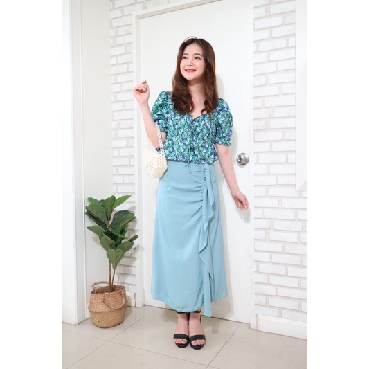 dressypพร้อมส่ง-รหัสh84-ชุดเซ็ทเสื้อ-กระโปรง-ใส่เที่ยวคาเฟ่-ใส่ทำงาน