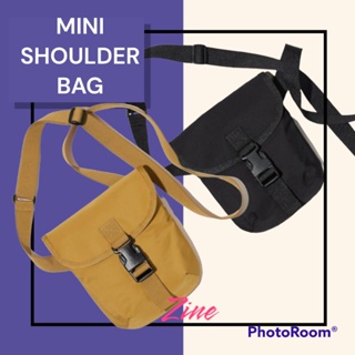 มาใหม่จาก UNIQLO  กระเป๋าสะพายไหล่  MINI SHOULDER  BAG.