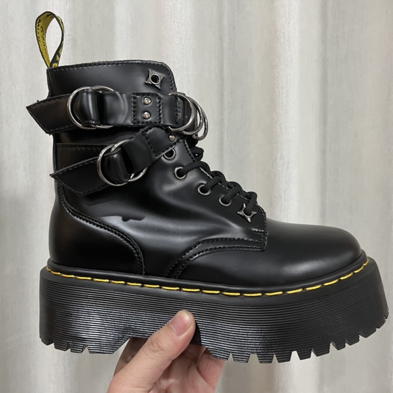 dr-martens-mens-1460-series-8-hole-jadon-hdw-platform-boots-top-layer-cowhide-rubber-outsole