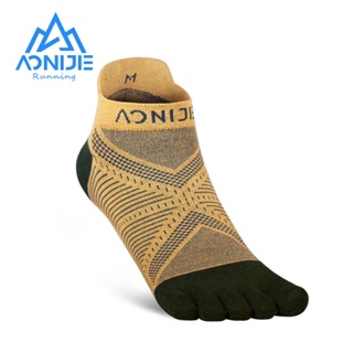 สินค้า Aonijie ถุงเท้ากีฬา ระบายอากาศ สําหรับผู้ชาย ผู้หญิง เหมาะกับการวิ่ง เล่นโยคะ E4824 E4825