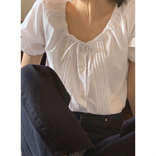 (พร้อมส่ง) Lace bibi blouse 🥟🍜 C3654 เสื้อเบลาส์ เสื้อแขนตุ๊กตา เสื้อแขนตุ๊กตาสไตล์เกาหลี มี 2 สี ขาว ฟ้า