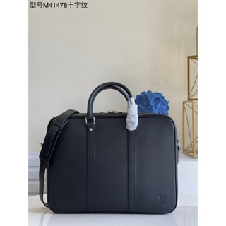 พรี​ ราคา11000 Lv Louis Vuitton Porte-Documents Voyageหนังวัว กระเป๋าถือ กระเป๋าสะพายกระเป๋าเอกสาร