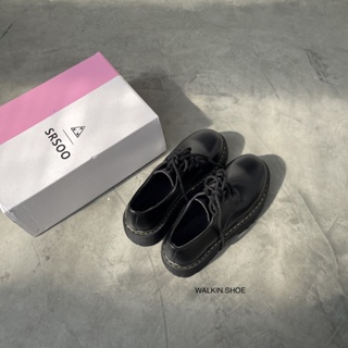 ภาพขนาดย่อของภาพหน้าปกสินค้า(พร้อมส่งจากไทย) ใส่สวยมาก รองเท้าคัทชูหนังสีดำ พื้นสูงประมาณ 4.2 ซม. รุ่น SRS จากร้าน walkin.shoe บน Shopee ภาพที่ 4