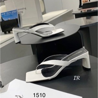 1510 รองเท้าแบบหนีบหน้าตัด ลุคมินิมอล คอมพลีทชุดสวย