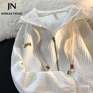 ภาพหน้าปกสินค้าJN Studio เสื้อฮู้ด เสื้อกันหนาว เสื้อแขนยาว 2022 ใหม่ JN220405 ที่เกี่ยวข้อง