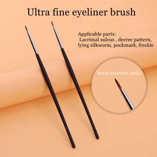 T22 Extremely Fine eyeliner brush