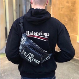 Balenciaga  กระเป๋าคาดอกสัดำ งานเทียบแท้ ดีสุด หนังแท้ เท่ห์เก๋ชิค สุดๆ