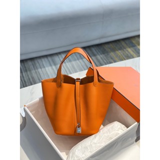 พรี​ ราคา8100 Hermes picotin lock หนังวัว กระเป๋าถือ กระเป๋าสะพายไหล่กระเป๋าแฟชั่น 22cm